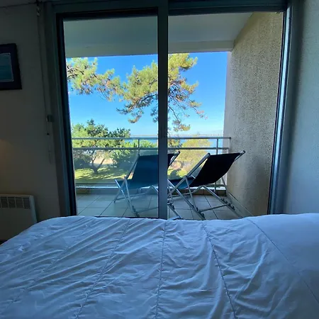 C2111 Vue Terrasse, Parking Lägenhet *