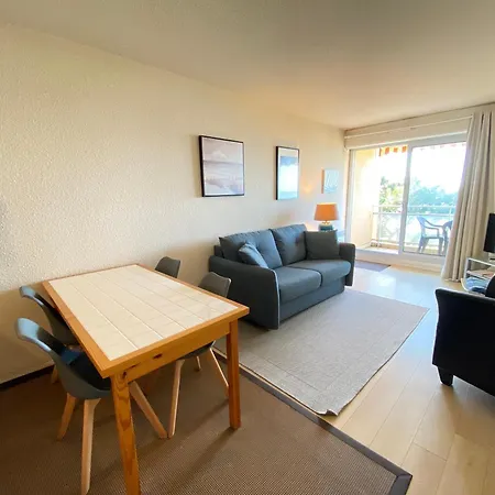 C2111 Vue Terrasse, Parking * Arcachon