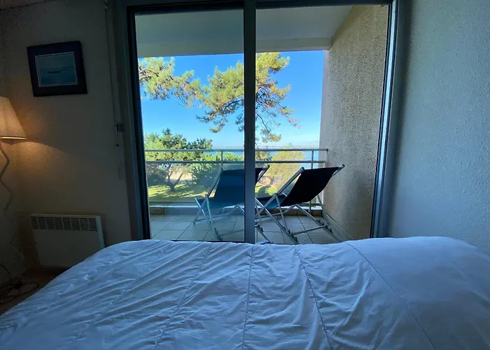 C2111 Vue Terrasse, Parking Daire *